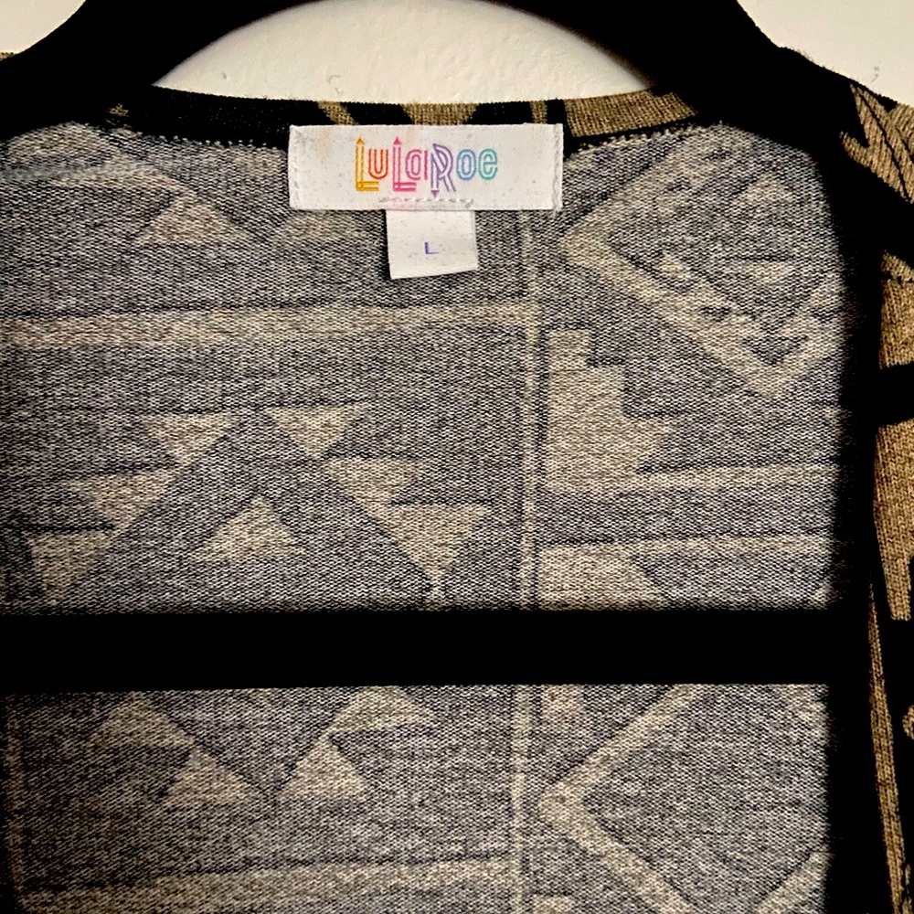 Lularoe Sarah- Aztec black with tan